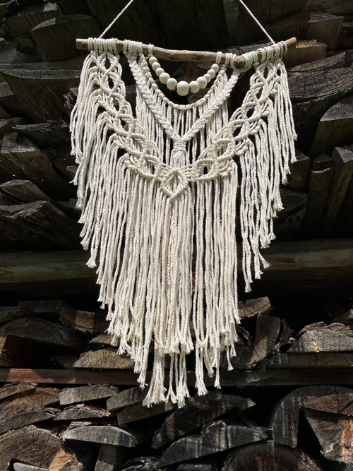 Macramé závěsná dekorace - béžová — foto 5