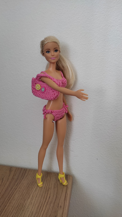 Plavky s taškou pro Barbie — foto 2