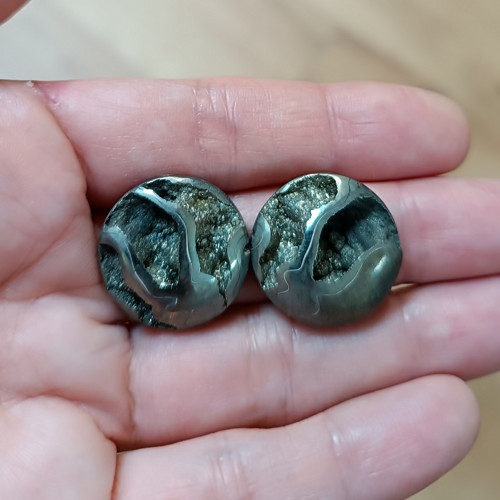 Pyritový Amonit - pár, ID 4138, průměr 21 mm — foto 2