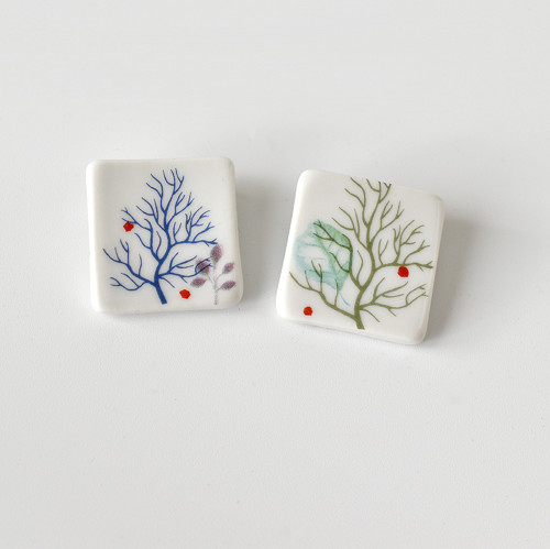 Porcelánová brož - Jablko nepadá daleko... — foto 2