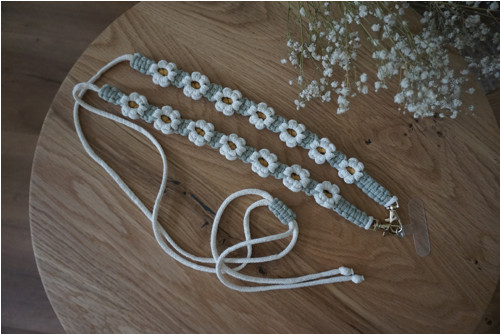 Macramé popruh na telefon Vavřínový — foto 3