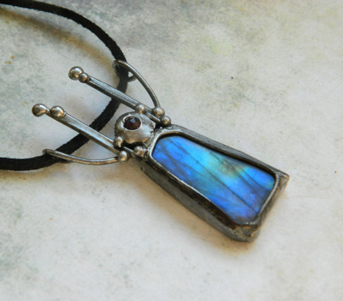 Amulet — foto 2