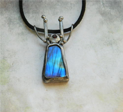 Amulet — foto 3