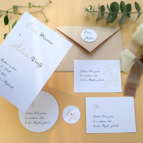 Monogram 2 - béžové oznámení — foto 6