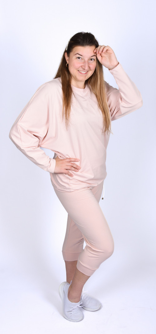 Pro malé postavy-Capri Peach Fuzz — foto 4