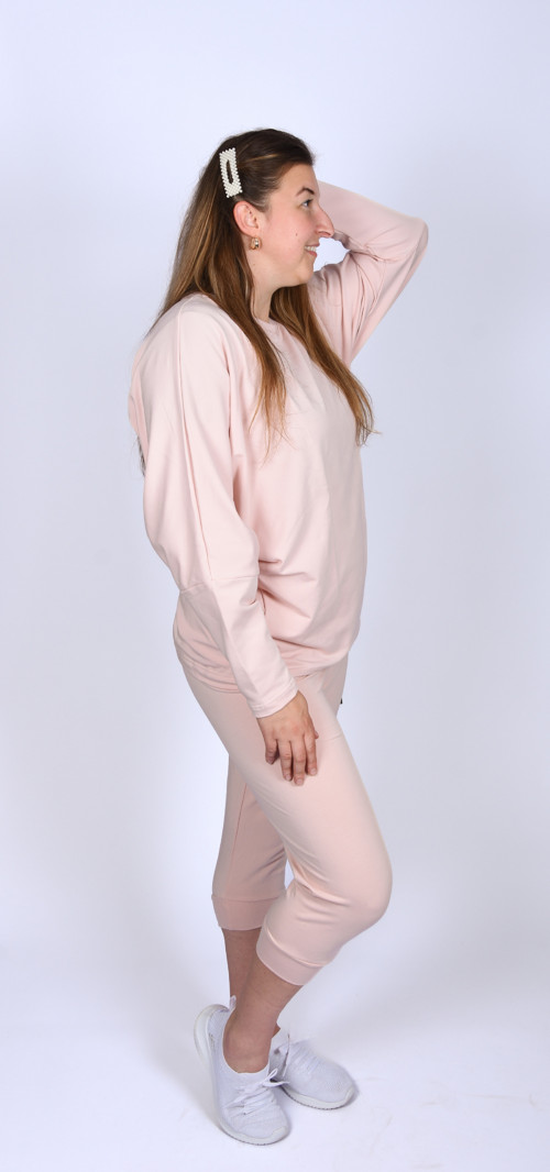 Pro malé postavy-Capri Peach Fuzz — foto 5