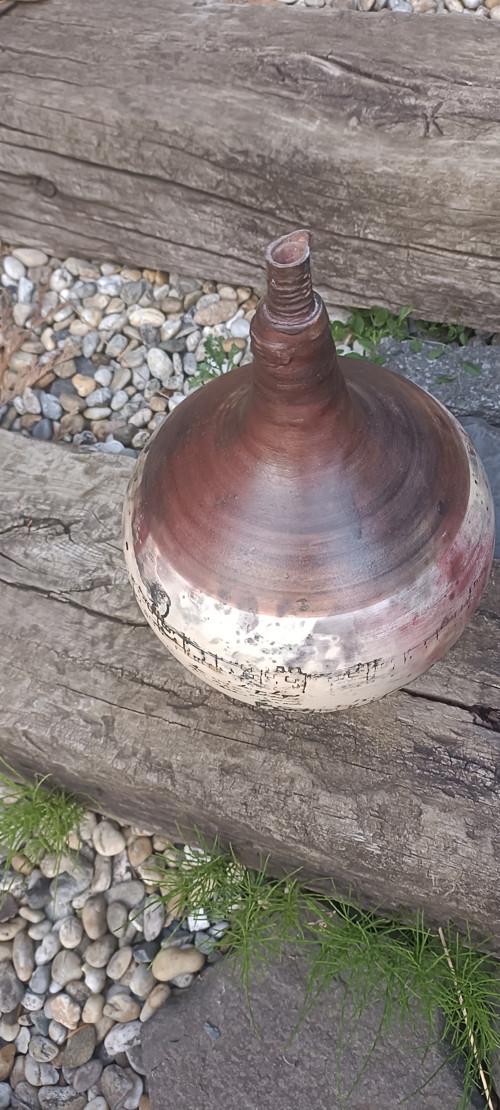 Váza s úzkým hrdlem — foto 2