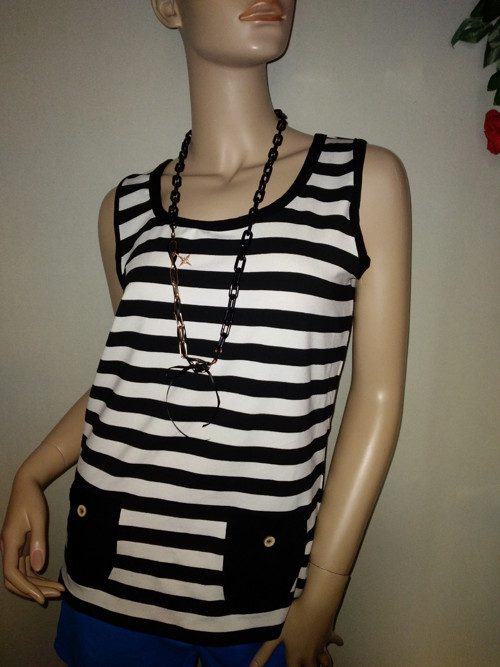 Pruhy a kapsy top vel 38/40 — foto 2