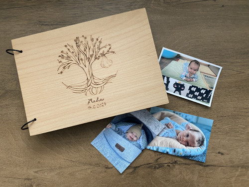 Dřevěné gravírované album — foto 2