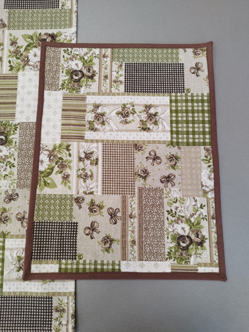 KOMPLET 4x prostírání 1x šerpa HNĚDÝ PATCHWORK — foto 2