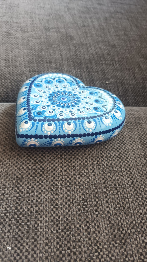 Srdce malovaný kámen, mandala — foto 2
