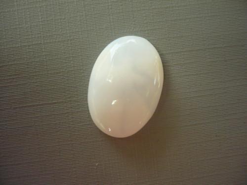 Kabošon – bílý opál 23 mm, č.45f — foto 2