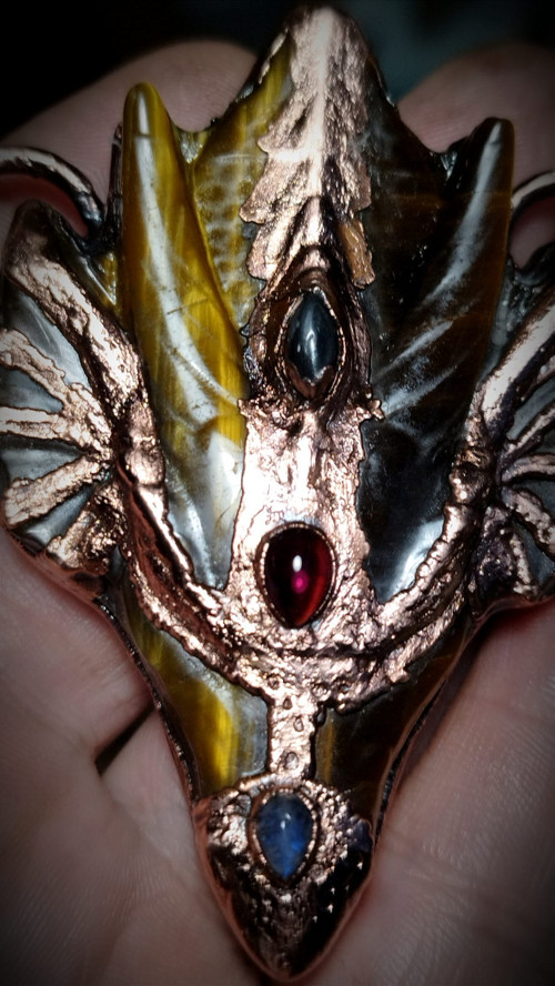 Dračí talisman — foto 5