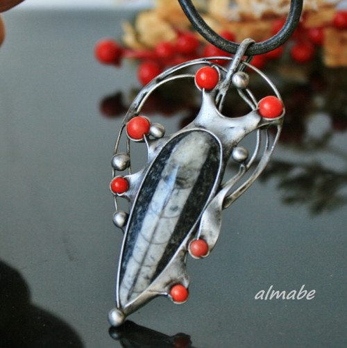 Ochranný talisman (orthoceras) — foto 4