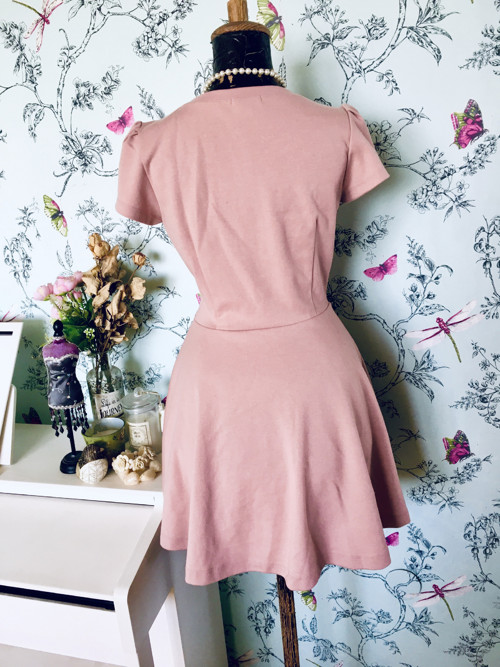 Šaty Nostalgie v powder pink — foto 4