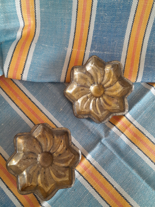 Staré formičky - kytička — foto 2