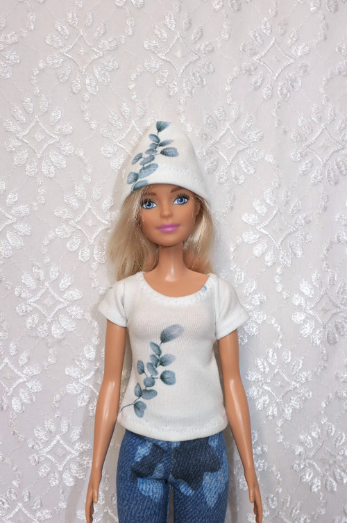 Čepice pro Barbie — foto 2