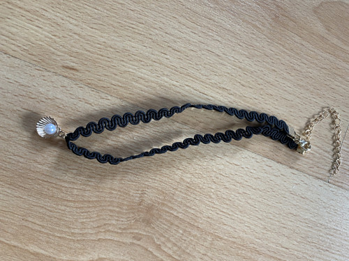 Krajkový choker a mušle — foto 2