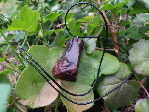 Dřevěný náhrdelník — foto 2