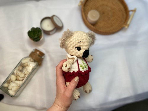 Háčkovaná koala - bordo — foto 3