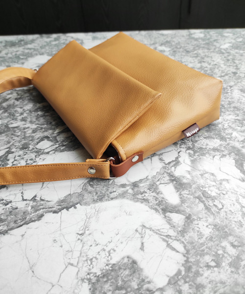Anna crossbody bag velbloudí — foto 3