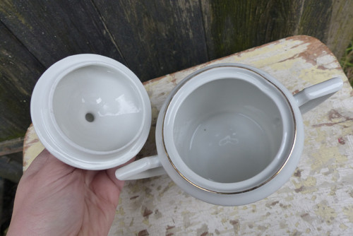 Černozlaté doteky...porcelánová cukřenka — foto 5