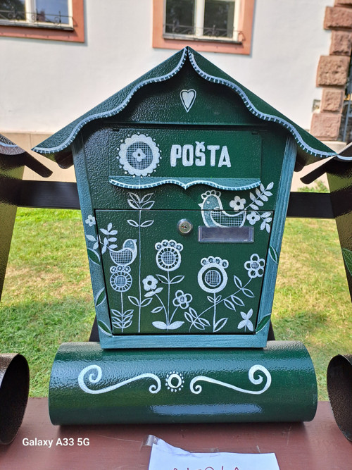 Poštovní schránka zeleno-biela — foto 2