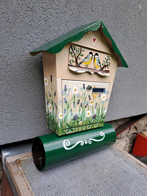 Poštovní schránka- louka — foto 4