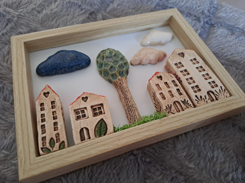 OBRÁZEK S DOMEČKY VĚTŠÍ - MĚSTEČKO 2 — foto 4