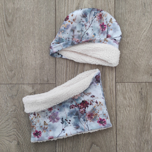Set ČEPICE + NÁKRČNÍK — foto 2
