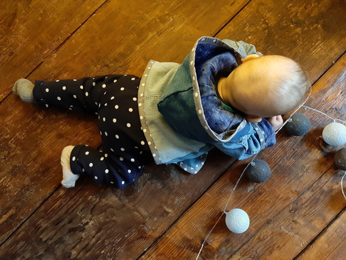 Džínová bunda s kapucí — foto 3