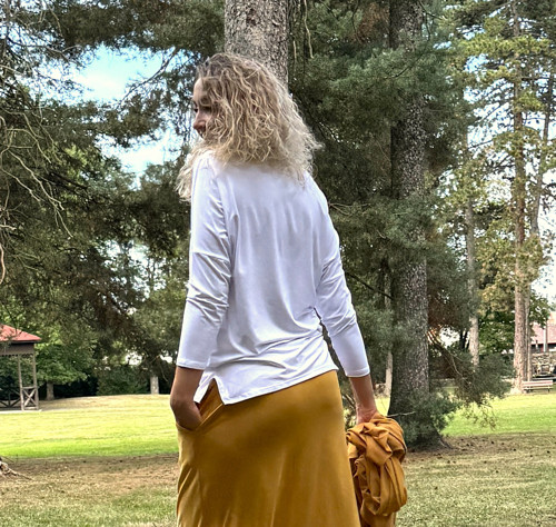 Netopýří tunika prodloužená bílá — foto 5