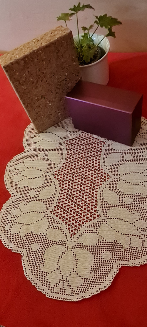 Oválná háčkovaná dečka — foto 2