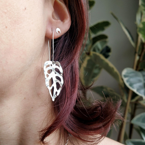 Monstera Adansonii velké stříbrné náušnice — foto 5