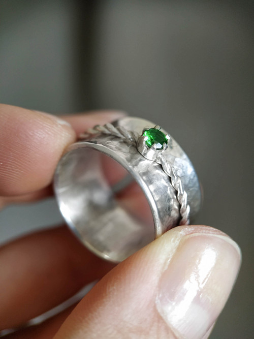 Spinner hravý prsten Les — foto 3