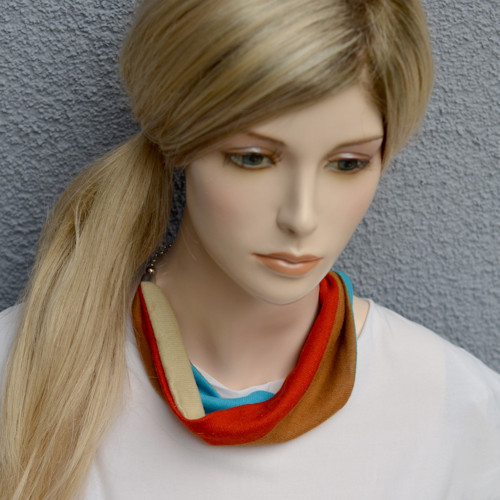 Textilní náhrdelník oboustranný — foto 2