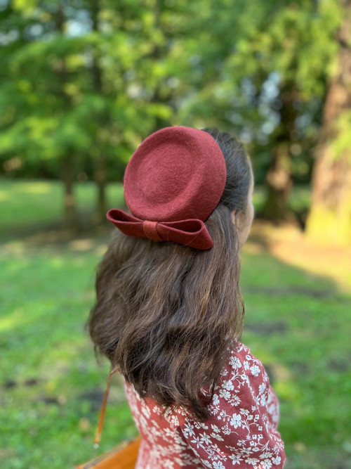 Poloklobouk Jackie Kennedy — foto 5
