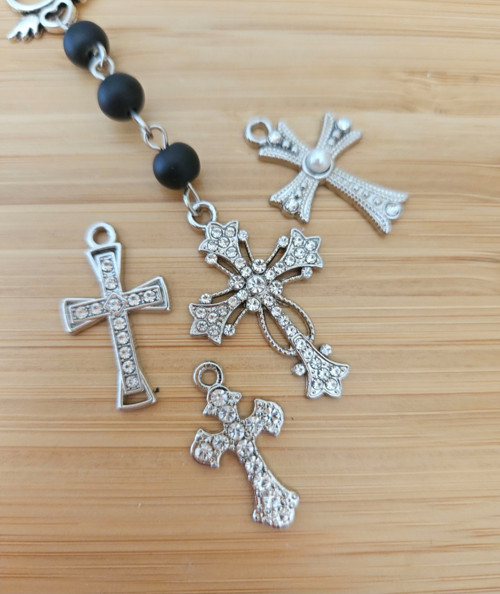 Růženec do auta- nové křížky — foto 2