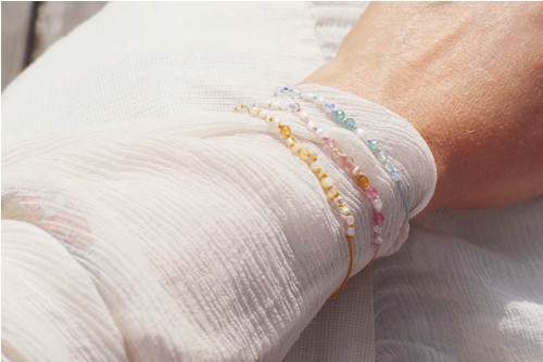 Náramek / hedvábí / drahé kamínky — foto 3