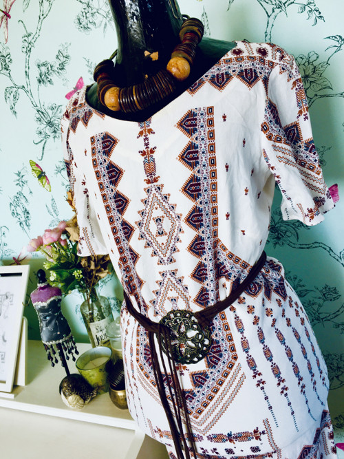 Šaty boho se vzory aztéckými — foto 2