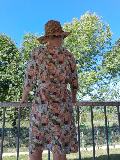 Bavlněné šaty s vázačkou - vel. 40 — foto 2
