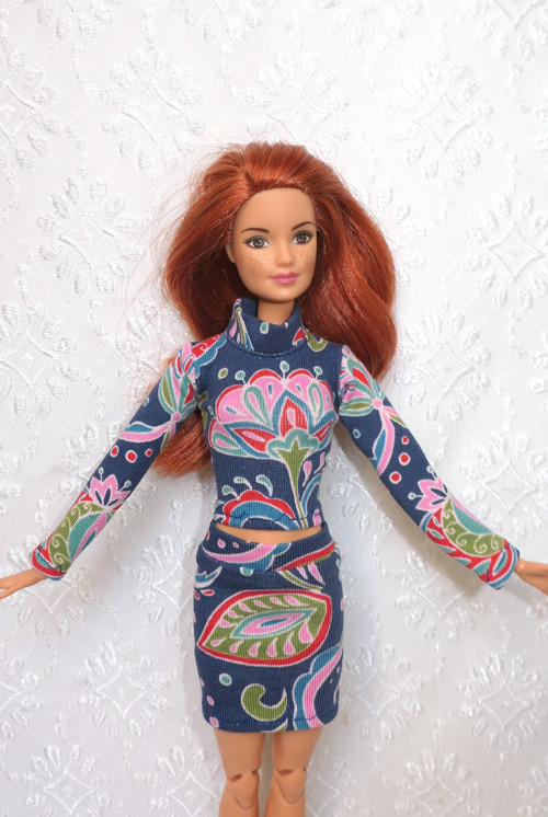 Barbie - natahovací sukně — foto 2