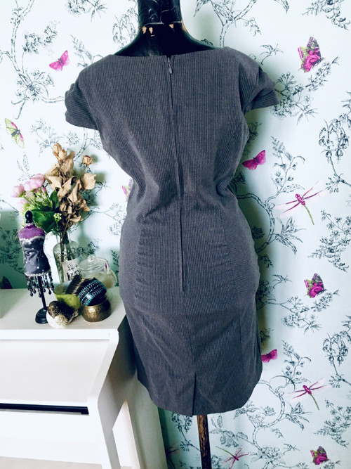 Šaty grey elegant pin-up look — foto 5