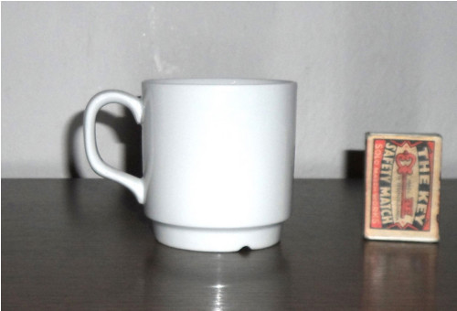 Porcelánový HRNEK — foto 2