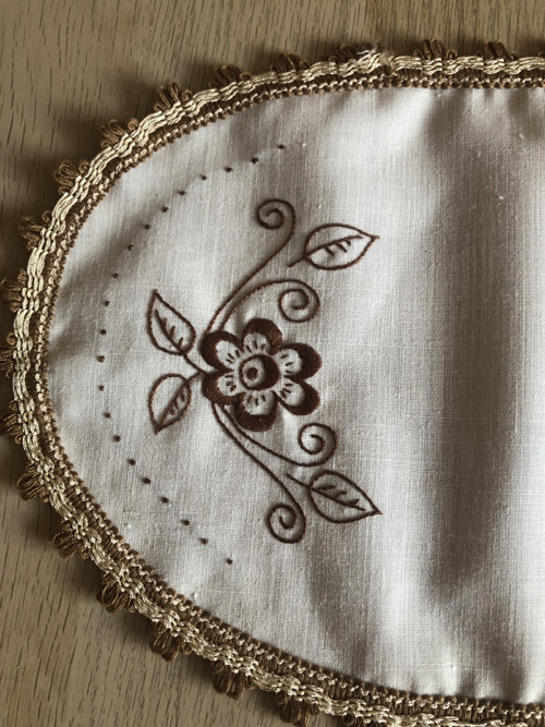 Vyšívaná dečka — foto 2