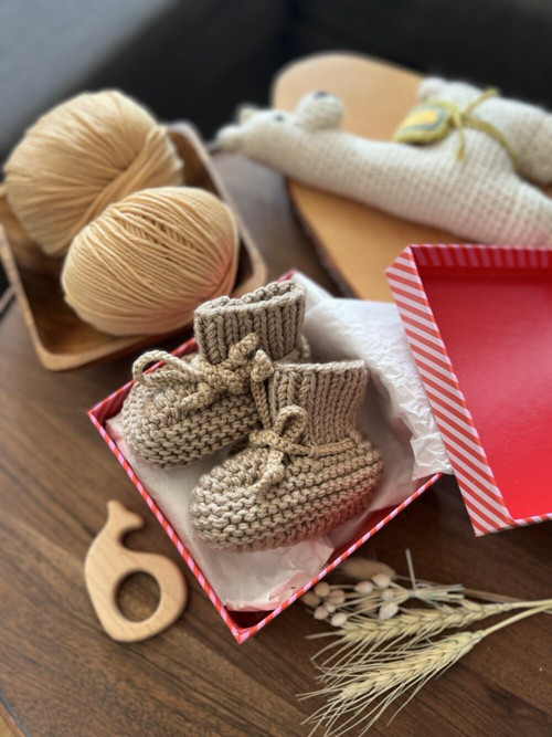Pletené papučky / bačkůrky newborn 0-3 měsíce — foto 2