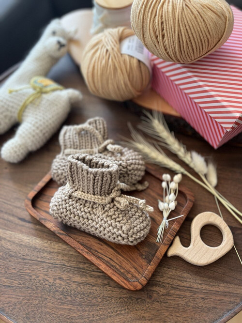 Pletené papučky / bačkůrky newborn 0-3 měsíce — foto 3