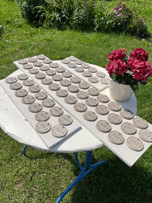Medaile keramické – Design dle Vás - 30 kusů — foto 2