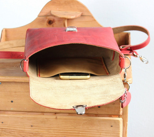 Kožená kabelka *Crazy Red* — foto 6