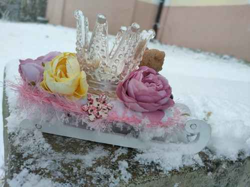 Svícen Méďa na sáňkách — foto 4